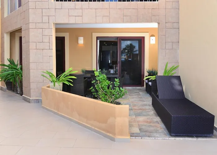 Ground Floor Oceanfront El Faro Condo, Great For Families Coral 101 Hotel