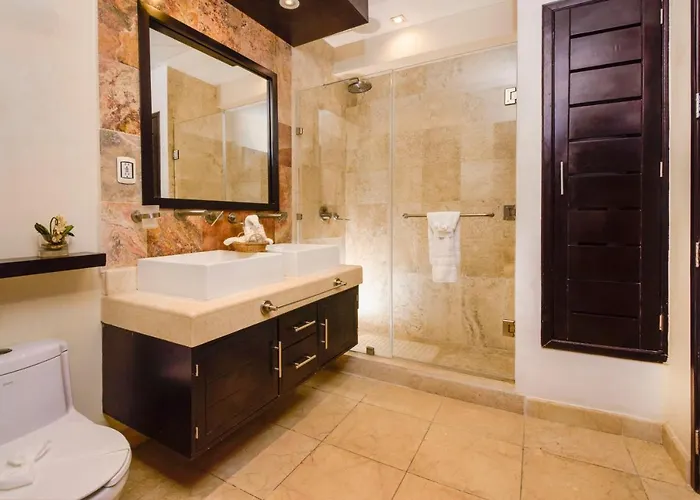 Ground Floor Oceanfront El Faro Condo, Great For Families Coral 101 Hotel *